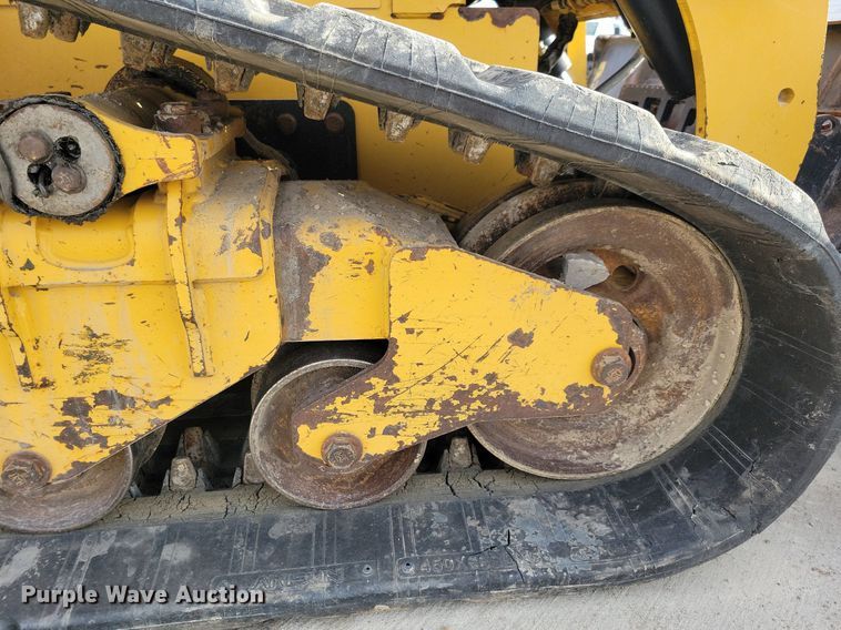 image for item LC9832 2018 Caterpillar 289D tracked skid steer loader