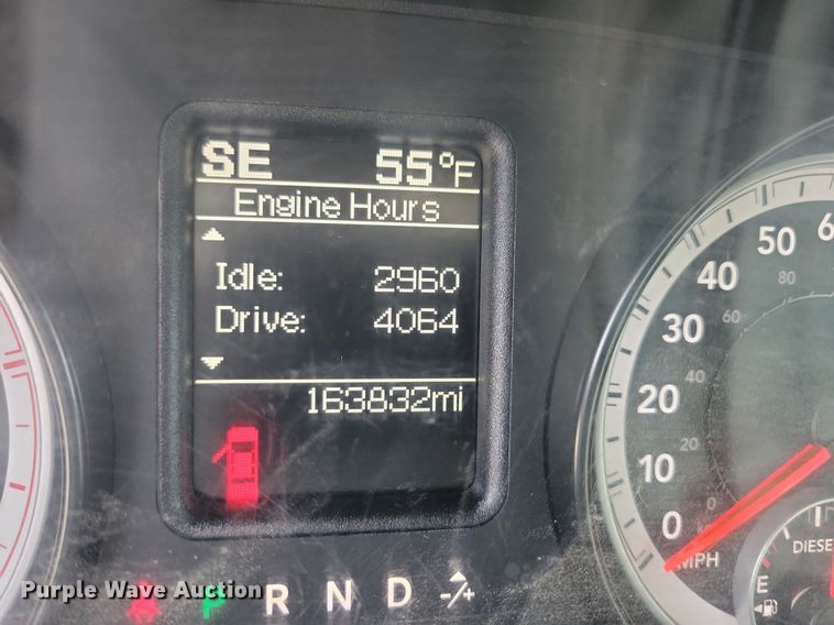 image for item LC9834 2014 Dodge Ram 5500 Crew Cab flatbed pickup truck