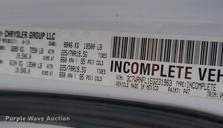 image for item LC9834 2014 Dodge Ram 5500 Crew Cab flatbed pickup truck