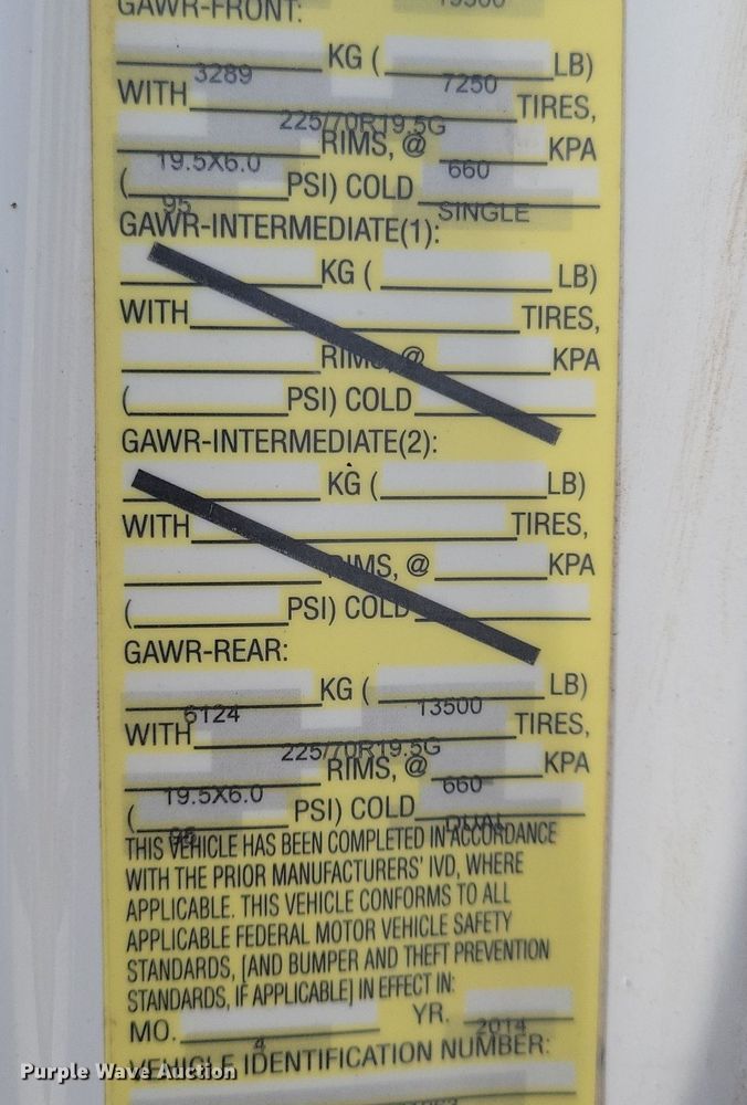 image for item LC9834 2014 Dodge Ram 5500 Crew Cab flatbed pickup truck