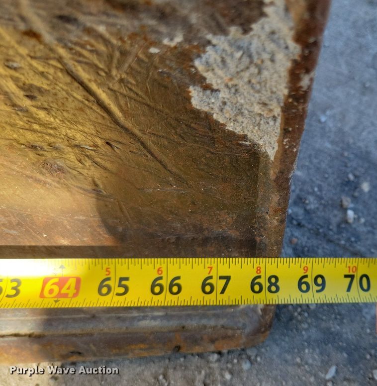 image for item LC9837 2008 Komatsu PC35MR-2 mini excavator