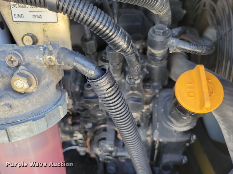 image for item LC9837 2008 Komatsu PC35MR-2 mini excavator