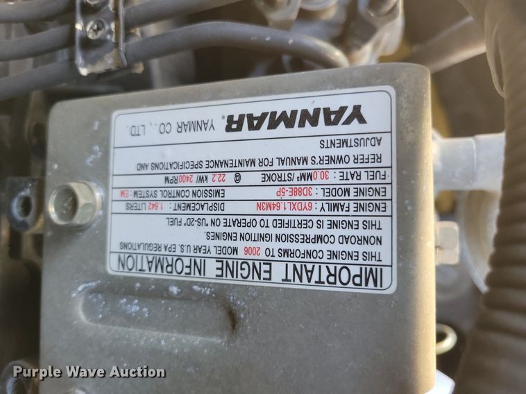 image for item LC9837 2008 Komatsu PC35MR-2 mini excavator