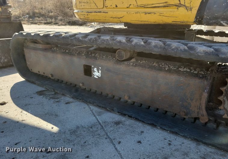 image for item LC9837 2008 Komatsu PC35MR-2 mini excavator