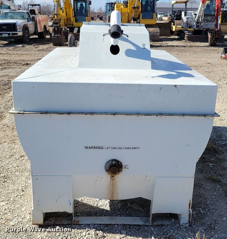 image for item LC9838 Turf Maker hydroseeder