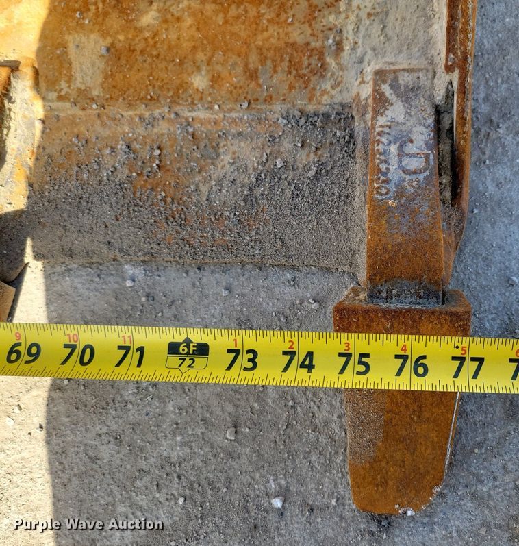 image for item LC9839 2017 John Deere 333G tracked skid steer loader