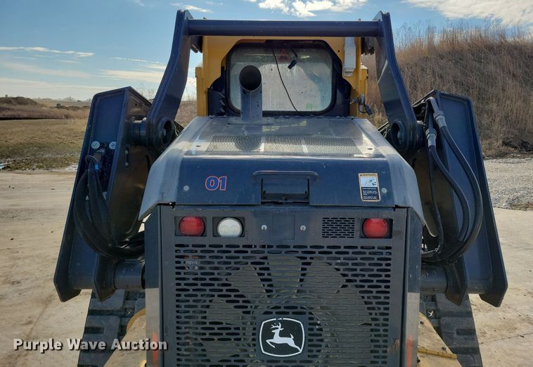 image for item LC9839 2017 John Deere 333G tracked skid steer loader