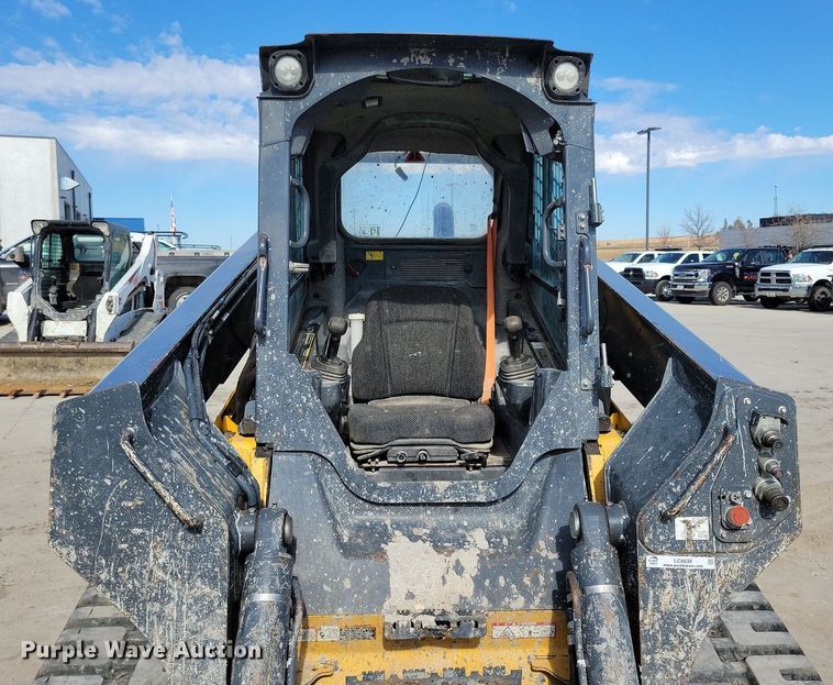 image for item LC9839 2017 John Deere 333G tracked skid steer loader