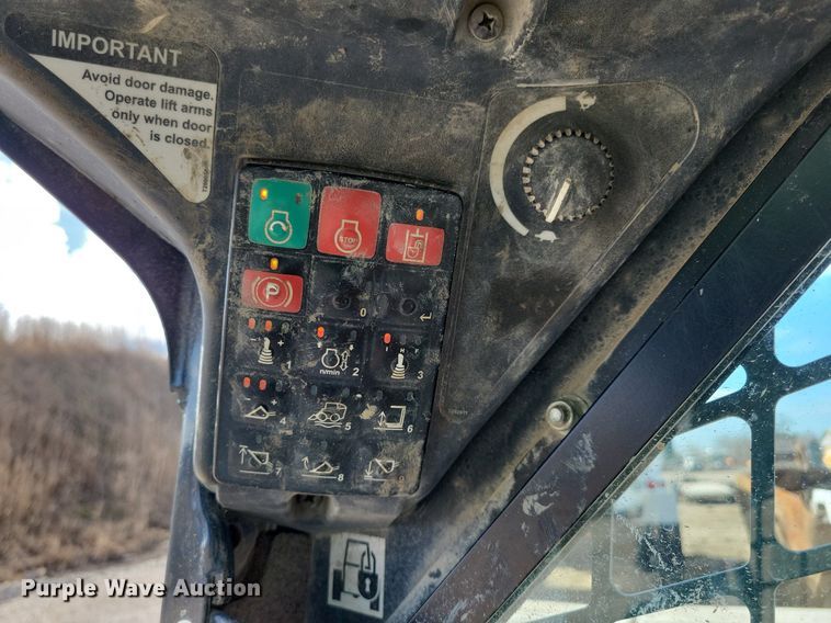 image for item LC9839 2017 John Deere 333G tracked skid steer loader