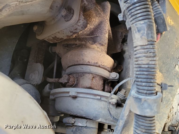 image for item LC9839 2017 John Deere 333G tracked skid steer loader