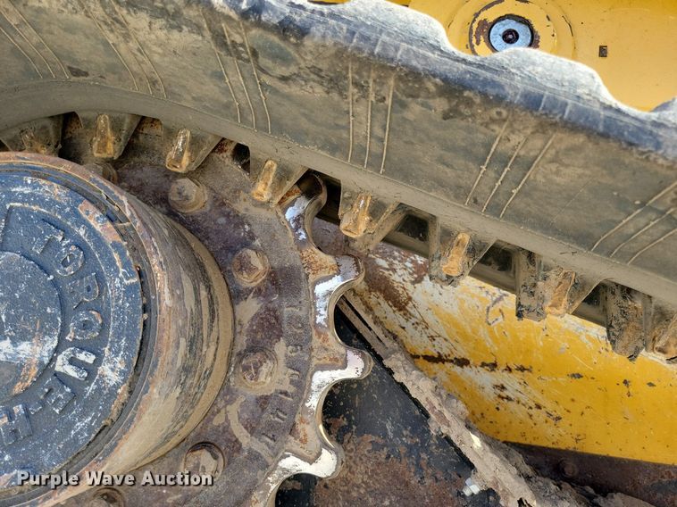 image for item LC9839 2017 John Deere 333G tracked skid steer loader