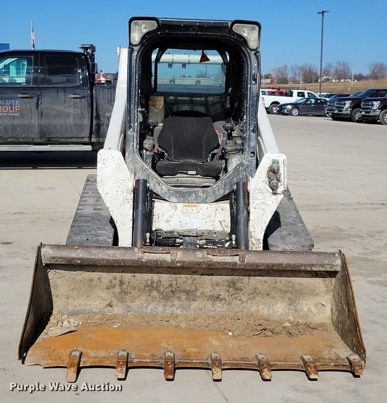 image for item LC9840 2019 Bobcat T595 tracked skid steer loader