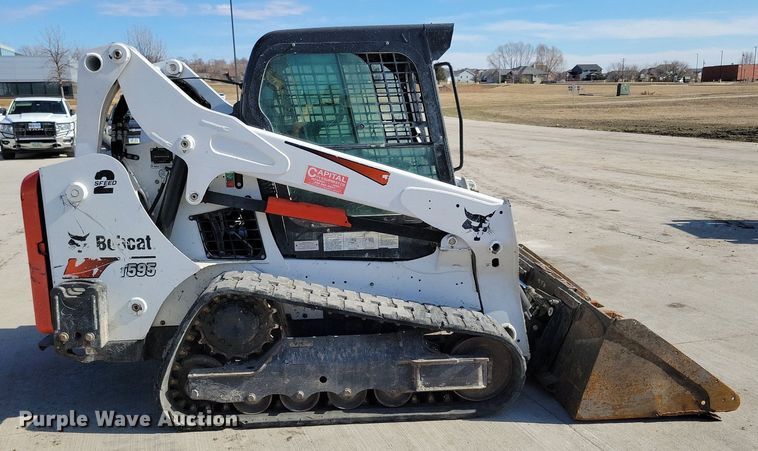 image for item LC9840 2019 Bobcat T595 tracked skid steer loader