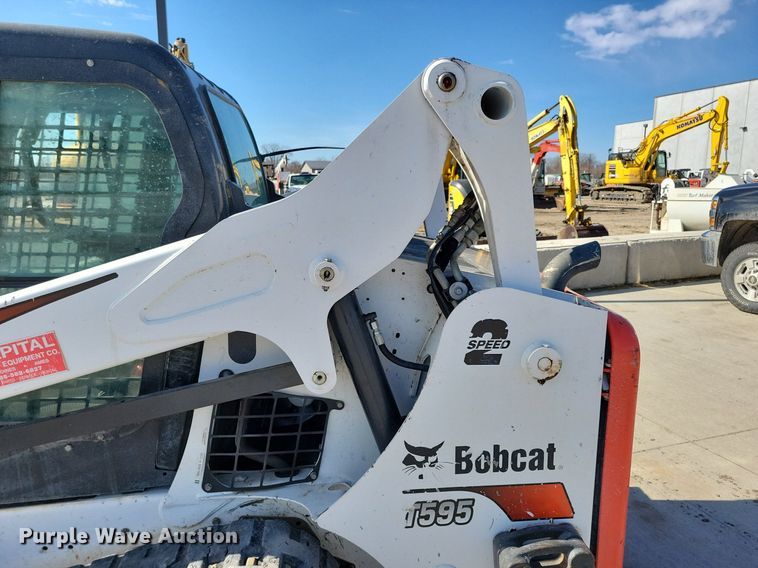image for item LC9840 2019 Bobcat T595 tracked skid steer loader