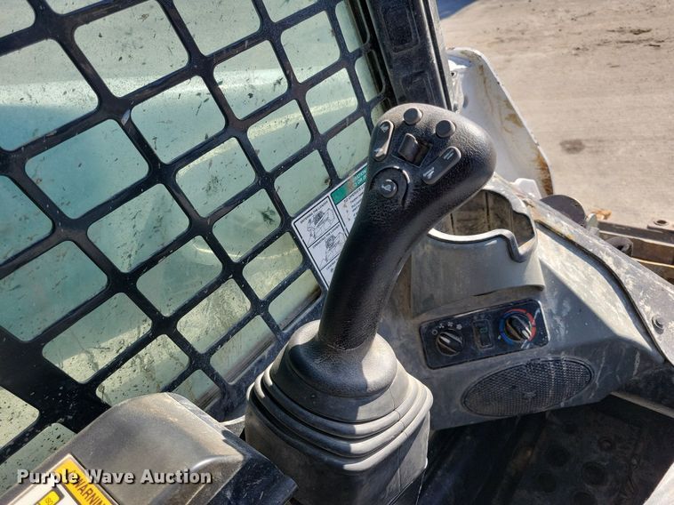 image for item LC9840 2019 Bobcat T595 tracked skid steer loader