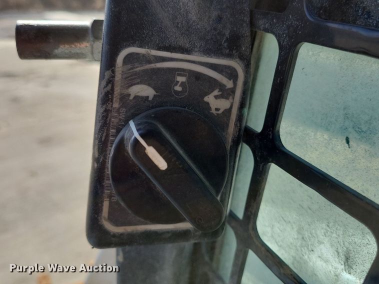 image for item LC9840 2019 Bobcat T595 tracked skid steer loader