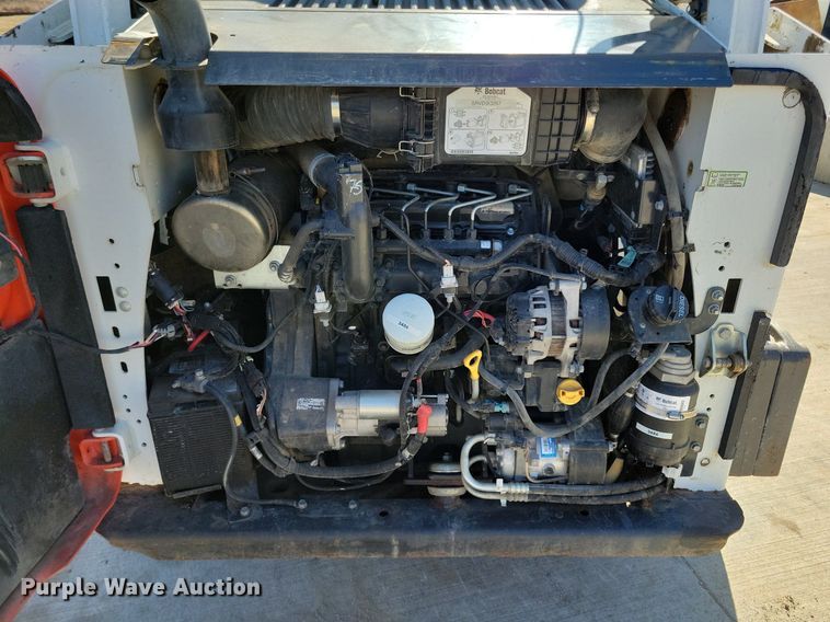image for item LC9840 2019 Bobcat T595 tracked skid steer loader
