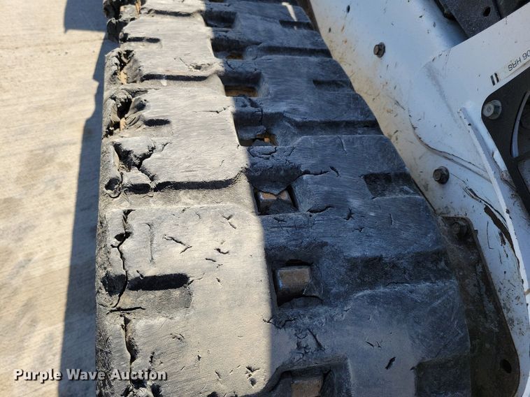 image for item LC9840 2019 Bobcat T595 tracked skid steer loader