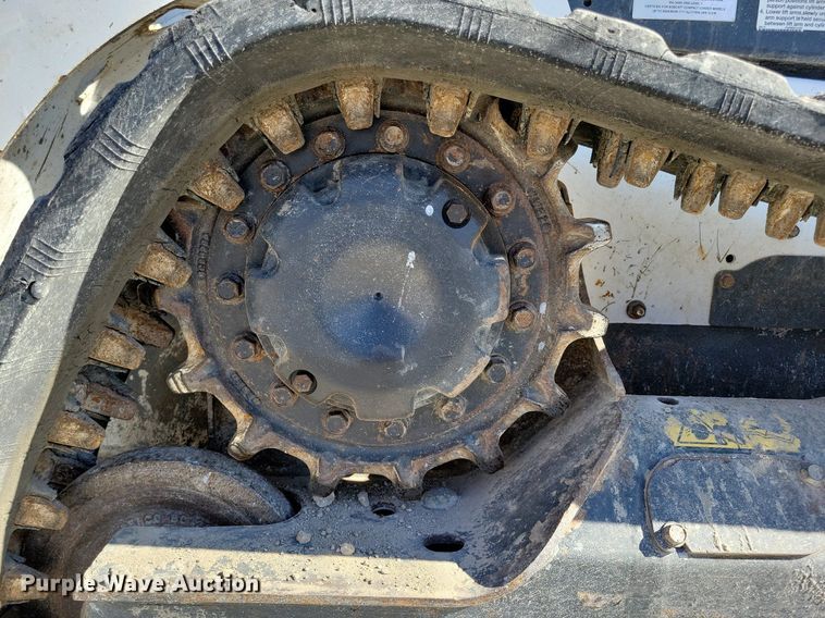 image for item LC9840 2019 Bobcat T595 tracked skid steer loader
