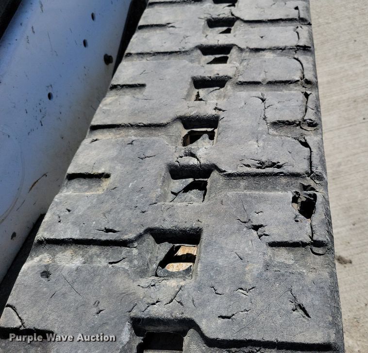 image for item LC9840 2019 Bobcat T595 tracked skid steer loader