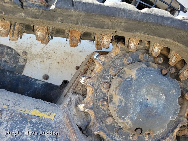 image for item LC9840 2019 Bobcat T595 tracked skid steer loader