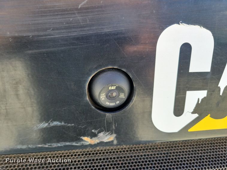 image for item LC9842 2015 Caterpillar 257D tracked skid steer loader