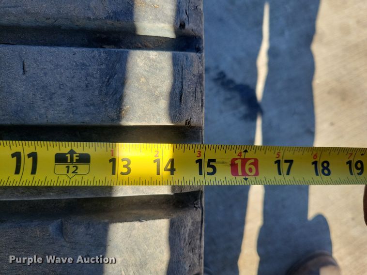 image for item LC9842 2015 Caterpillar 257D tracked skid steer loader