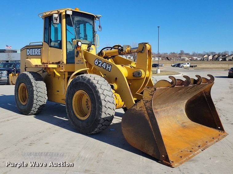 image for item LC9843 John Deere 624H wheel loader