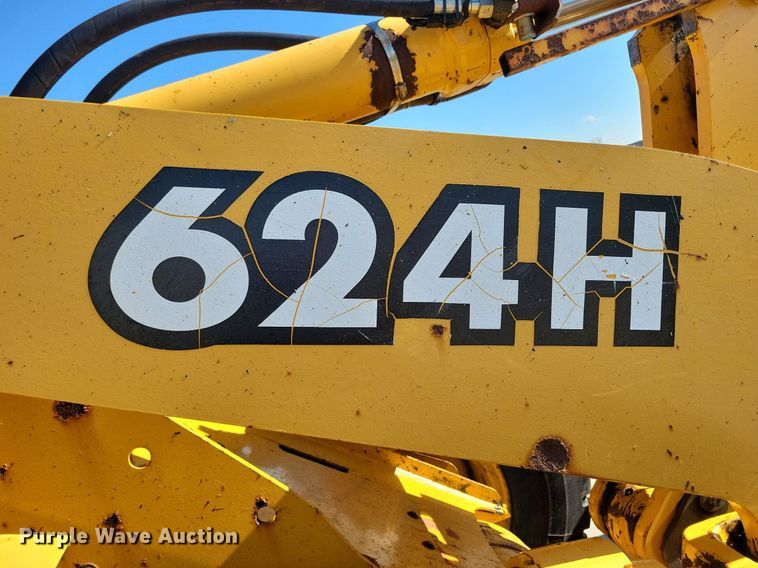image for item LC9843 John Deere 624H wheel loader