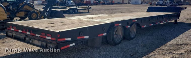 image for item LC9844 2000 Trail-Eze DHT7049 drop deck equipment trailer