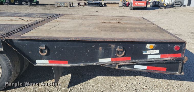 image for item LC9844 2000 Trail-Eze DHT7049 drop deck equipment trailer