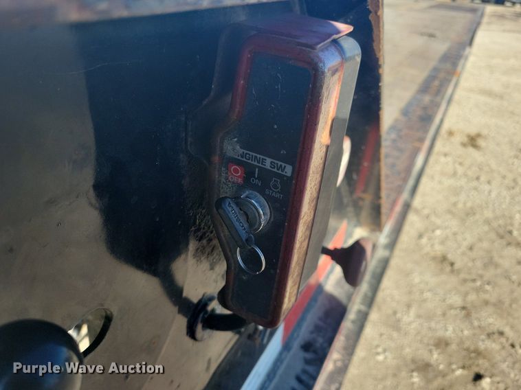 image for item LC9844 2000 Trail-Eze DHT7049 drop deck equipment trailer