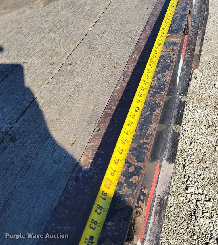 image for item LC9844 2000 Trail-Eze DHT7049 drop deck equipment trailer