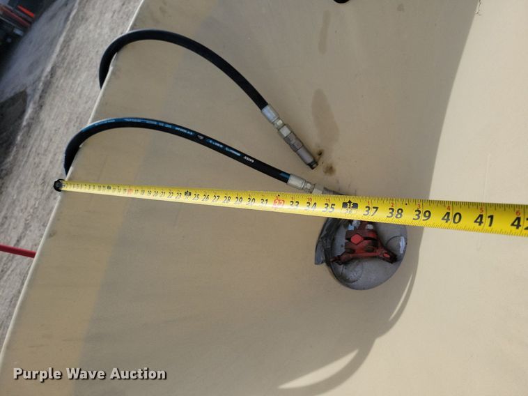 image for item LC9847 Vicon spreader