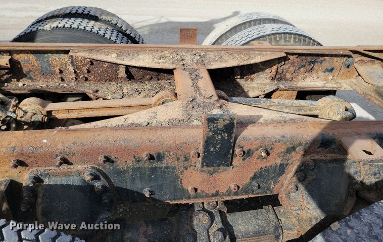 image for item LC9849 1978 Autocar Constructor truck cab and chassis