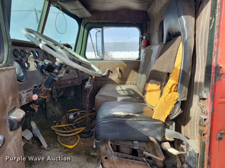 image for item LC9849 1978 Autocar Constructor truck cab and chassis