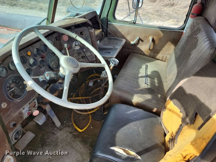 image for item LC9849 1978 Autocar Constructor truck cab and chassis