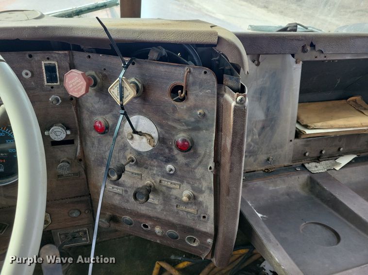 image for item LC9849 1978 Autocar Constructor truck cab and chassis