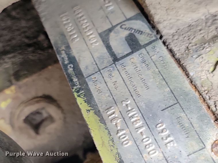 image for item LC9849 1978 Autocar Constructor truck cab and chassis