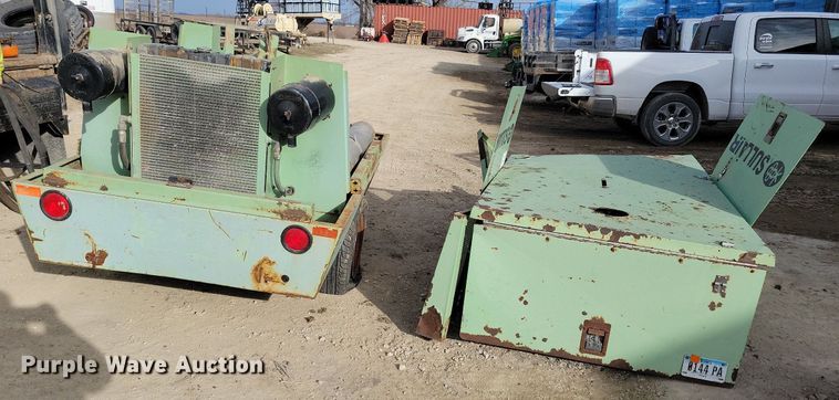 image for item LC9850 Sullair 185DPQJD air compressor