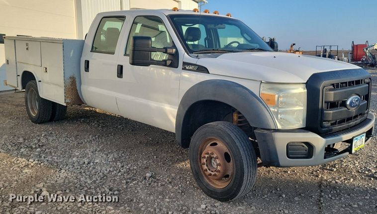 image for item LC9865 2011 Ford F450 Super Duty XL Crew Cab utility / service truck
