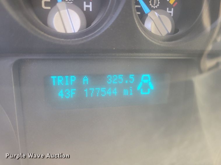 image for item LC9865 2011 Ford F450 Super Duty XL Crew Cab utility / service truck