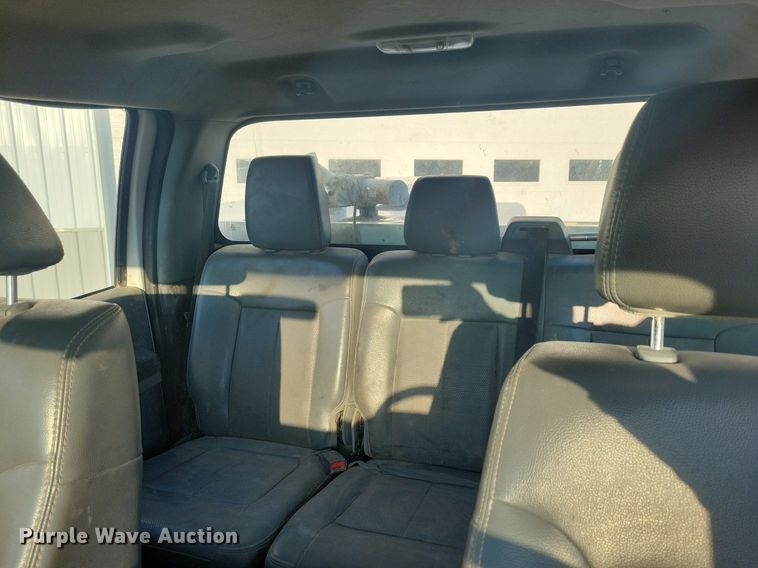 image for item LC9865 2011 Ford F450 Super Duty XL Crew Cab utility / service truck