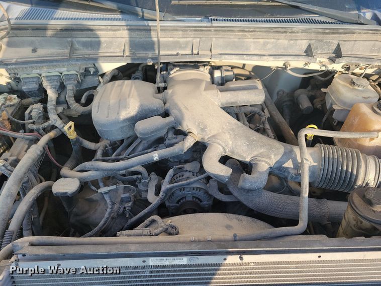 image for item LC9865 2011 Ford F450 Super Duty XL Crew Cab utility / service truck