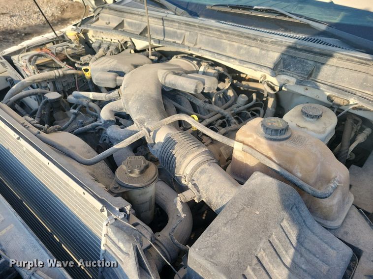 image for item LC9865 2011 Ford F450 Super Duty XL Crew Cab utility / service truck