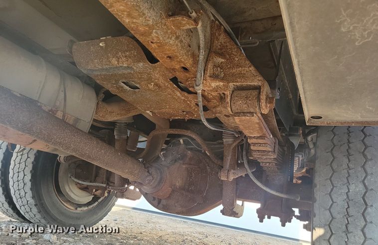 image for item LC9865 2011 Ford F450 Super Duty XL Crew Cab utility / service truck