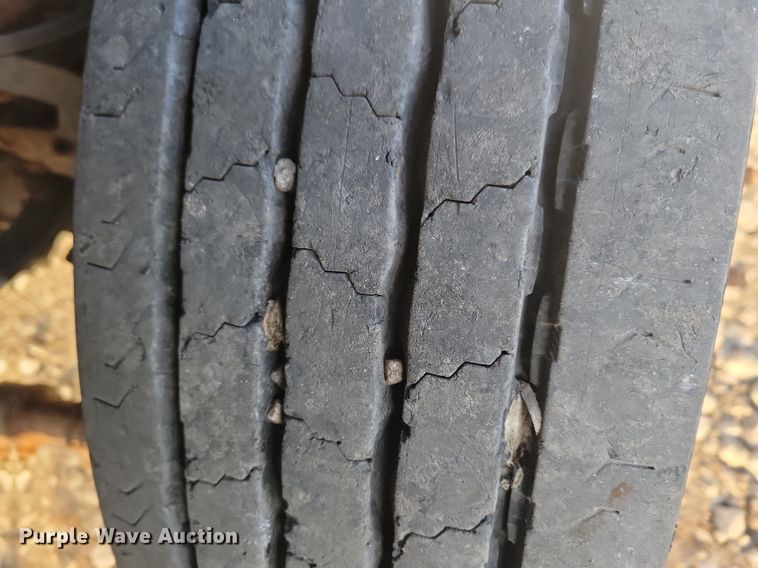 image for item LC9865 2011 Ford F450 Super Duty XL Crew Cab utility / service truck