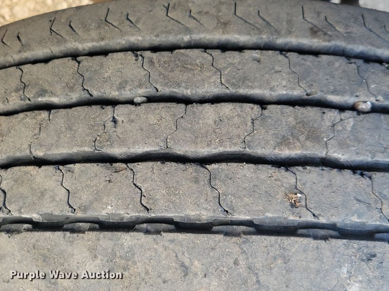 image for item LC9865 2011 Ford F450 Super Duty XL Crew Cab utility / service truck