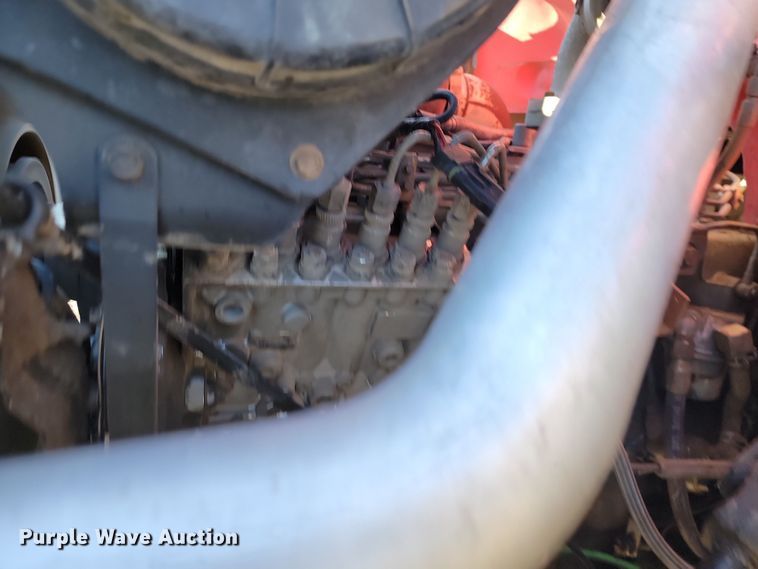 image for item LD9051 1994 Ford F800 dump truck