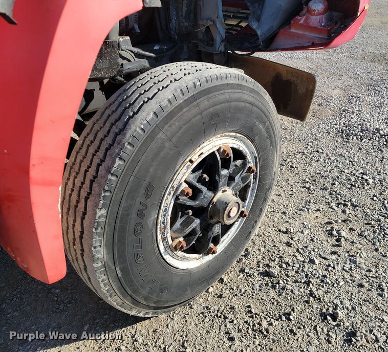 image for item LD9051 1994 Ford F800 dump truck